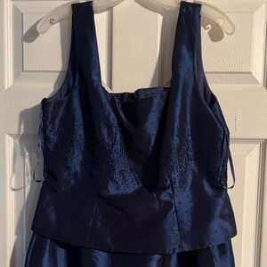 Elegant Navy Blue Formal Dress Size 14